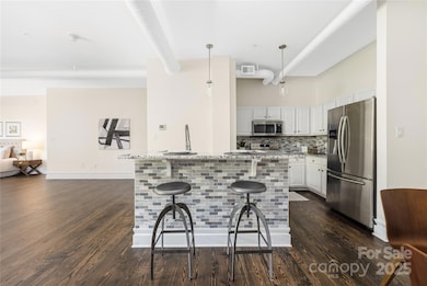 404 N Laurel Ave unit 28, Charlotte, NC 28204 - photo 4