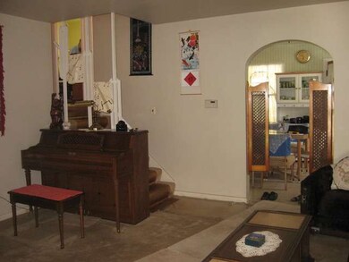 669 S Parkside Ave, Elmhurst, IL 60126 - photo 2