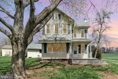 2392 Mountain Rd, Manheim, PA 17545 - photo 2