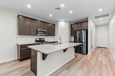 2052 Englebright Way, Olivehurst, CA 95961 - photo 6