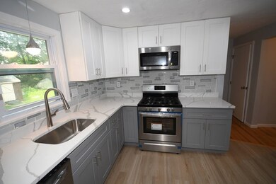 38 Christopher Rd, Randolph, MA 02368 - photo 3