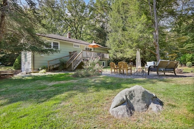 12 Upper Parish Dr, Weston, CT 06883 - photo 5