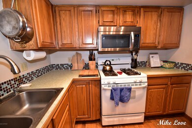 3452 Orion Cir, Anchorage, AK 99517 - photo 4