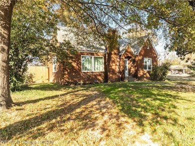 36 Ash St, Alma, AR 72921 - photo 2