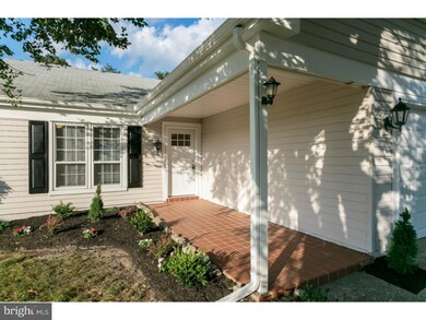 71 Buckingham Dr, Southampton, NJ 08088 - photo 4