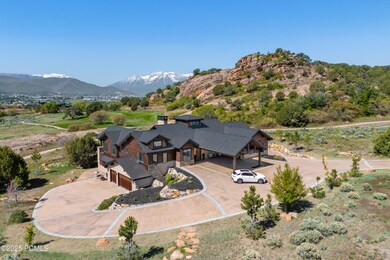 523RedMountainCrt-47