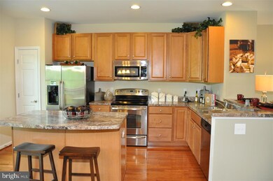 7965 Erinvale Ln unit LG MOZART, Seven Valleys, PA 17360 - photo 4