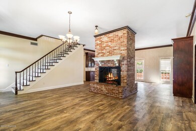 506 Presbytere Pkwy-21