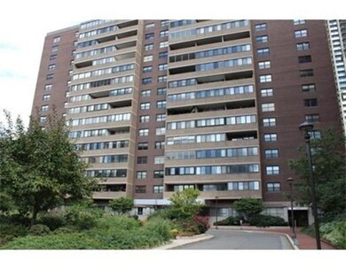 9 Hawthorne Place unit 16K, Boston, MA 02114 - photo 7