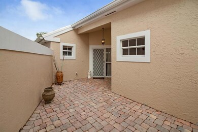 2 Elgin Lane_Barclay Club_PGA National-5