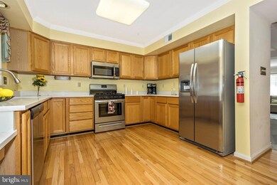 2823 Thickett Way, Olney, MD 20832 - photo 7