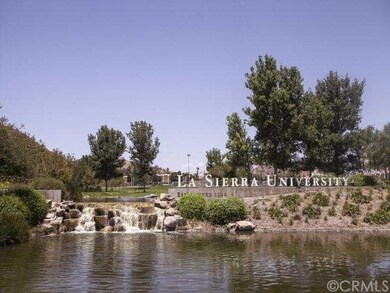 Close proximity to La Sierra University