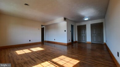 1416 N Shenandoah Ave, Front Royal, VA 22630 - photo 2