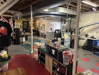 183 Southvale Ave, Hamilton, AL 35570 - photo 6