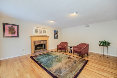 481 Old Farm Rd, Amherst, MA 01002 - photo 5