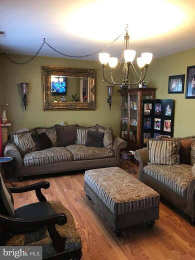 125 Shoreline Dr, Atco, NJ 08004 - photo 2