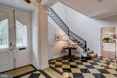 101 Wendover Rd, Baltimore, MD 21218 - photo 2