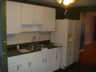 507 Apache Ave, Carpentersville, IL 60110 - photo 5