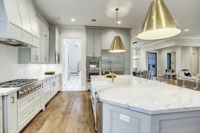 406 Butterfly Ct, Houston, TX 77079 - photo 5