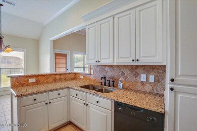 10-306 Belle Oak Way
