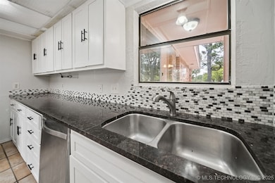 2507 Kirby Dr, Ada, OK 74820 - photo 5