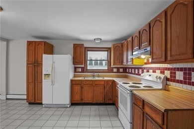 59 Arthur St, West Warwick, RI 02893 - photo 4