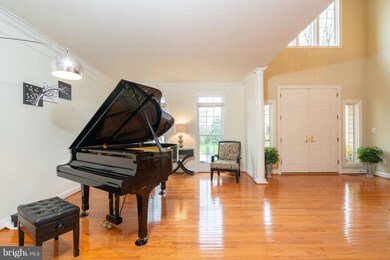 43427 Mountcastle Dr, Chantilly, VA 20152 - photo 5