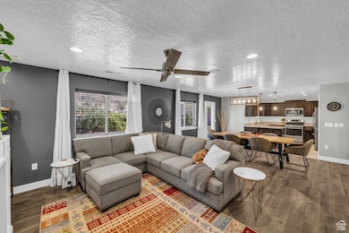 807 N 370 W, La Verkin, UT 84745 - photo 6