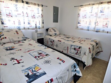 bed2