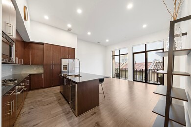 4820 Caroline St unit 507, Houston, TX 77004 - photo 6