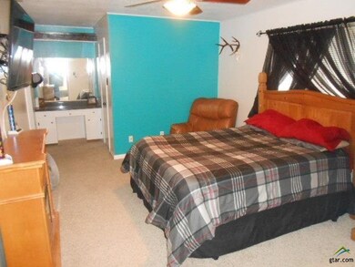 1611 1611 Leach, Kilgore, TX 75662 - photo 5