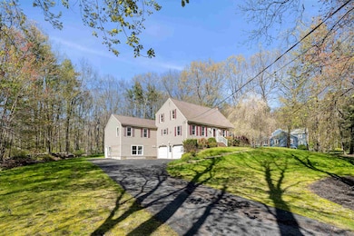 48 Geisser Rd, Hampstead, NH 03841 - photo 2