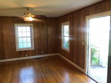 129 Carlisle Ave, Shelbyville, TN 37160 - photo 4