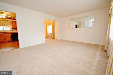 428 Highmeadow Rd, Reisterstown, MD 21136 - photo 5