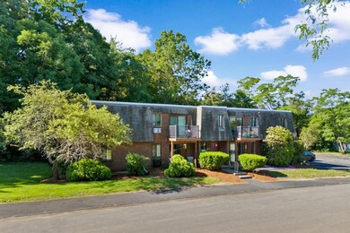 80 Robert Ct unit D, Manchester, NH 03103 - photo 2