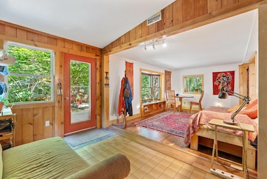 4 Wiley St, Peaks Island, ME 04108 - photo 6