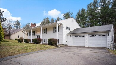 10 Greenwood Ln, North Smithfield, RI 02896 - photo 2