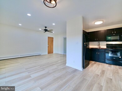 100 E Glenolden Ave unit A23, Glenolden, PA 19036 - photo 3