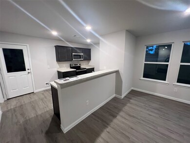 1 Holly Ln, Huntsville, TX 77340 - photo 4