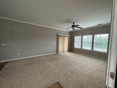 400 Telfair Dr unit 304, Hinesville, GA 31313 - photo 3