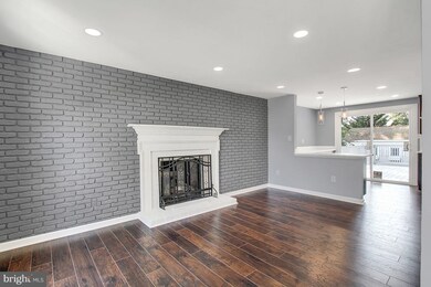 22 Heathrow Manor Ct, Nottingham, MD 21236 - photo 2