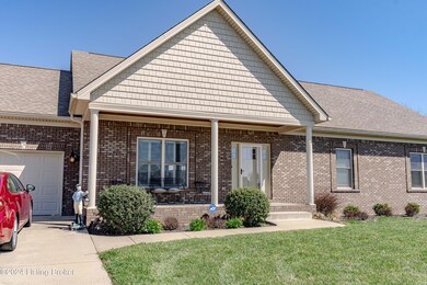 130 Sunray Dr, Shepherdsville, KY 40165 - photo 5