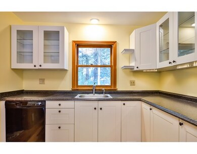 16 Edward Ln, MerriMacK, NH 03054 - photo 7