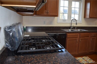 BRAND NEW GAS STOVE
