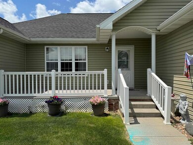 420 N Allen Ave, North Platte, NE 69101 - photo 2