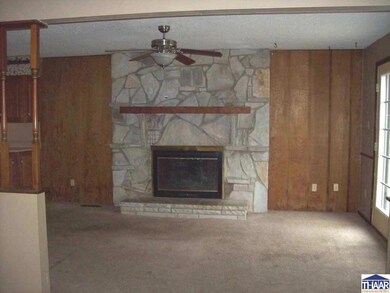 900 7th St NE, Linton, IN 47441 - photo 4