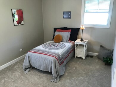 2303 School Dr, Rolling Meadows, IL 60008 - photo 6