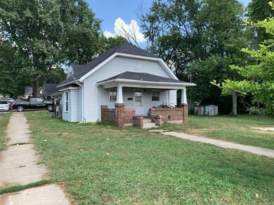 198 W Madison St, Franklin, IN 46131 - photo 2