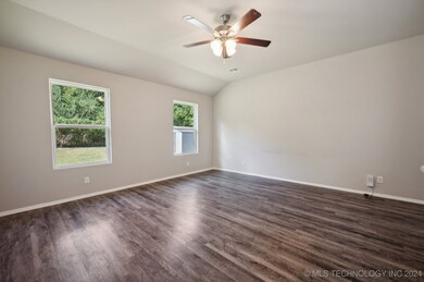 2809 E Quincy St, Broken Arrow, OK 74014 - photo 5