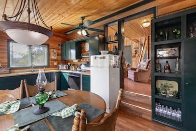 820 W Cascade Dr, Duck Creek Village, UT 84762 - photo 2